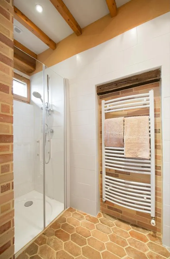 Absolut Oiseaux Bed & Breakfast Parisot